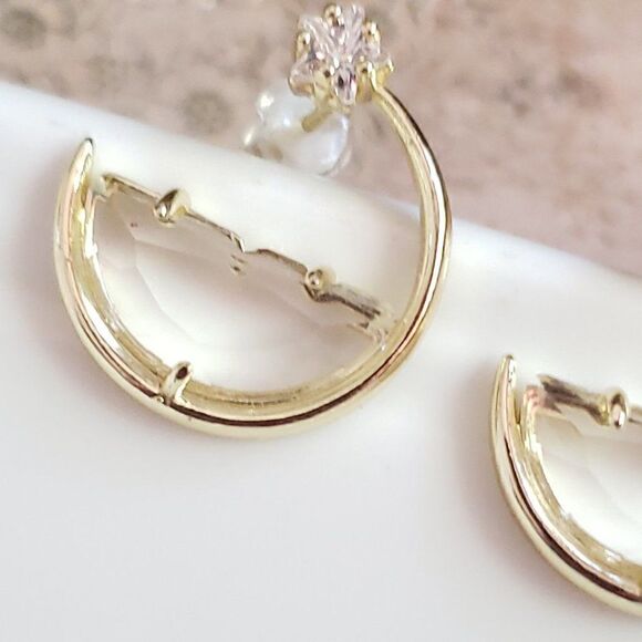New! Anna Glass Hoop Earrings - Picture 10 of 15